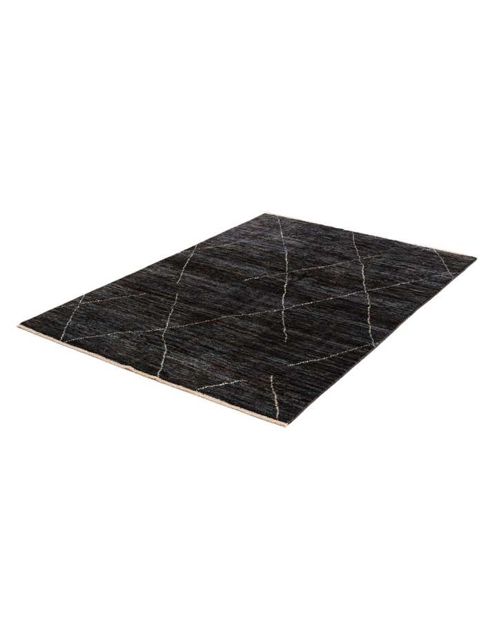 4' 5 x 6' 4 Hand Knotted Moroccan Wool Rug
