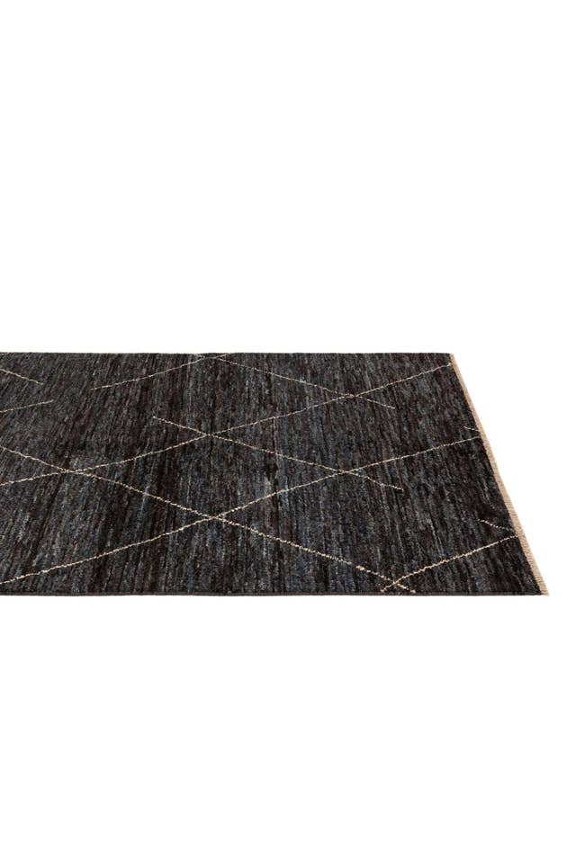 Detail image of 4' 7 x 6' 7 Hand Knotted Moroccan Wool Rug