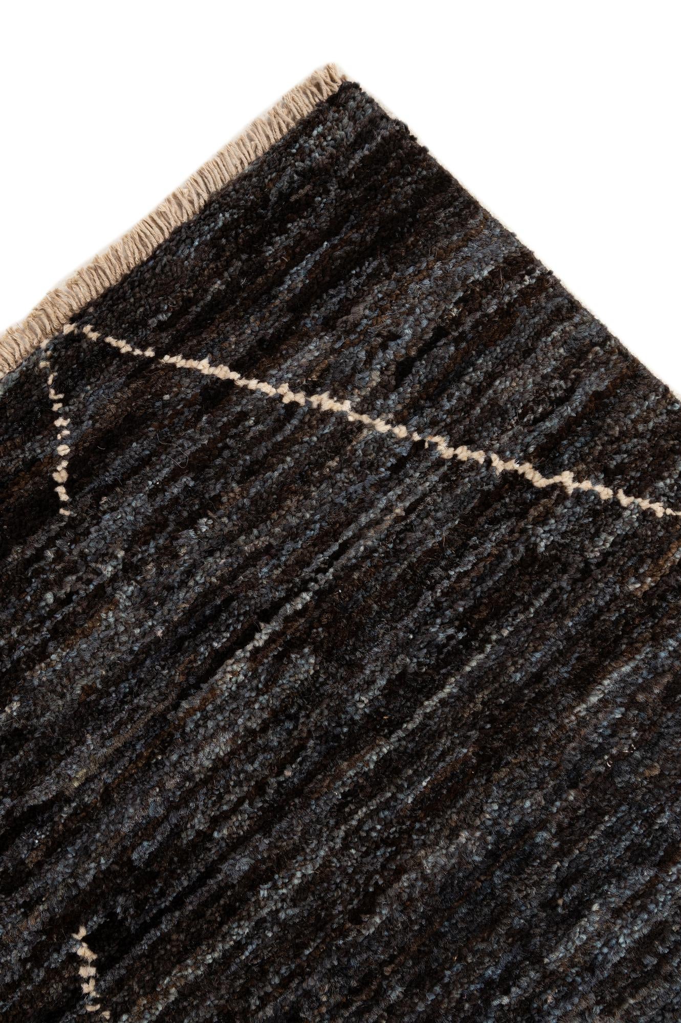 4' 7 x 6' 7 Hand Knotted Moroccan Wool Rug