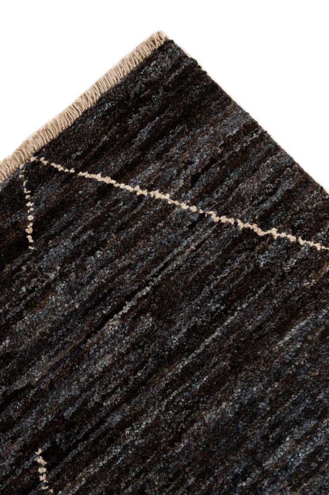 4' 7 x 6' 7 Hand Knotted Moroccan Wool Rug