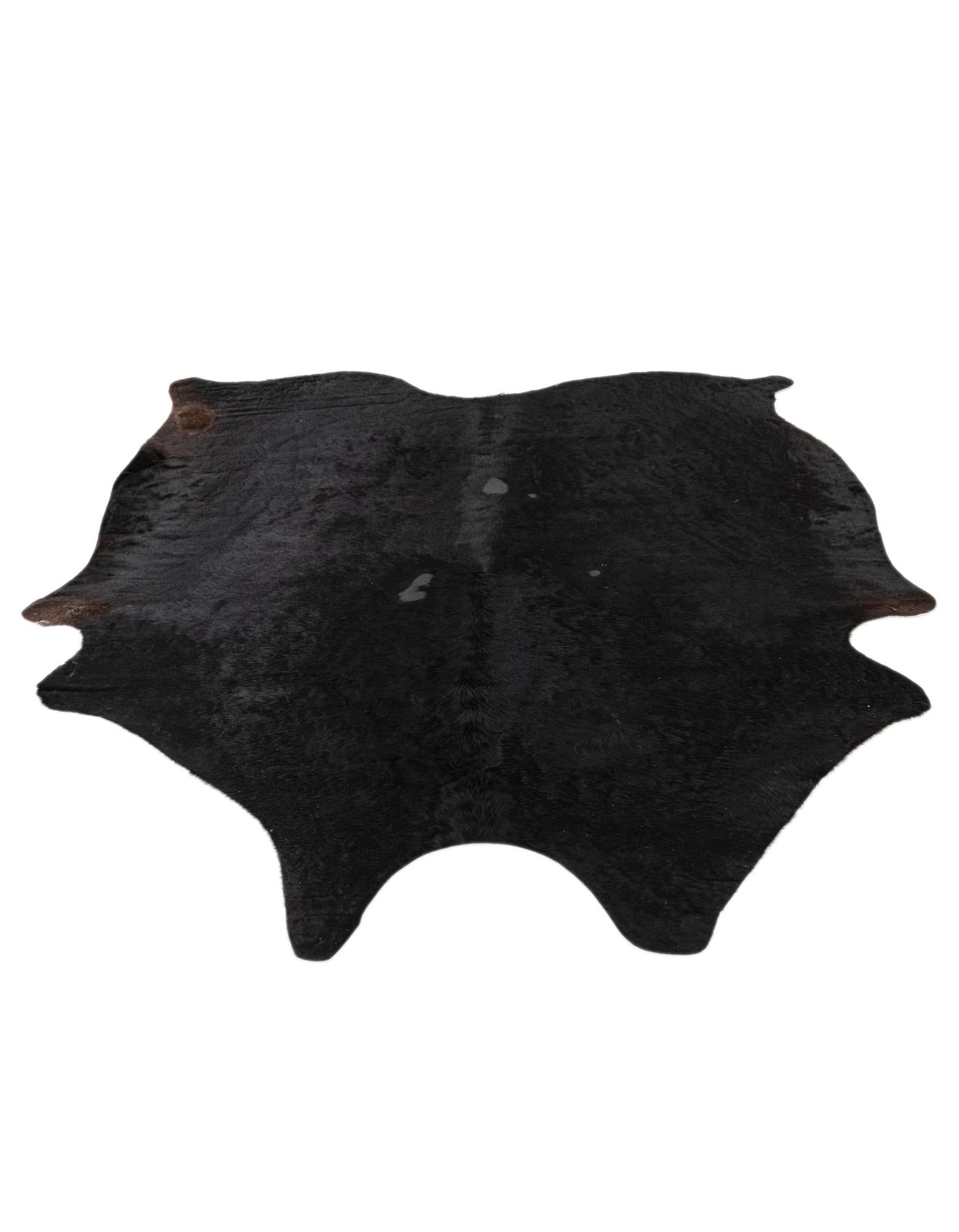 5' 9 x 6' 9 Cowhide Leather Rug