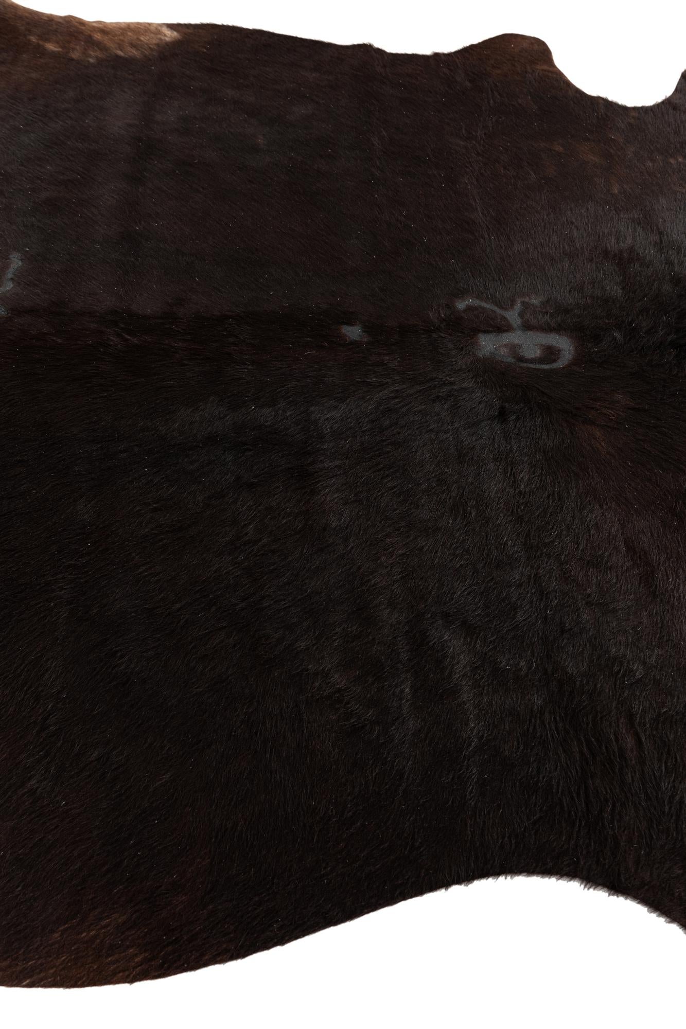4' 5 x 5' 6 Cowhide Leather Freeform Rug