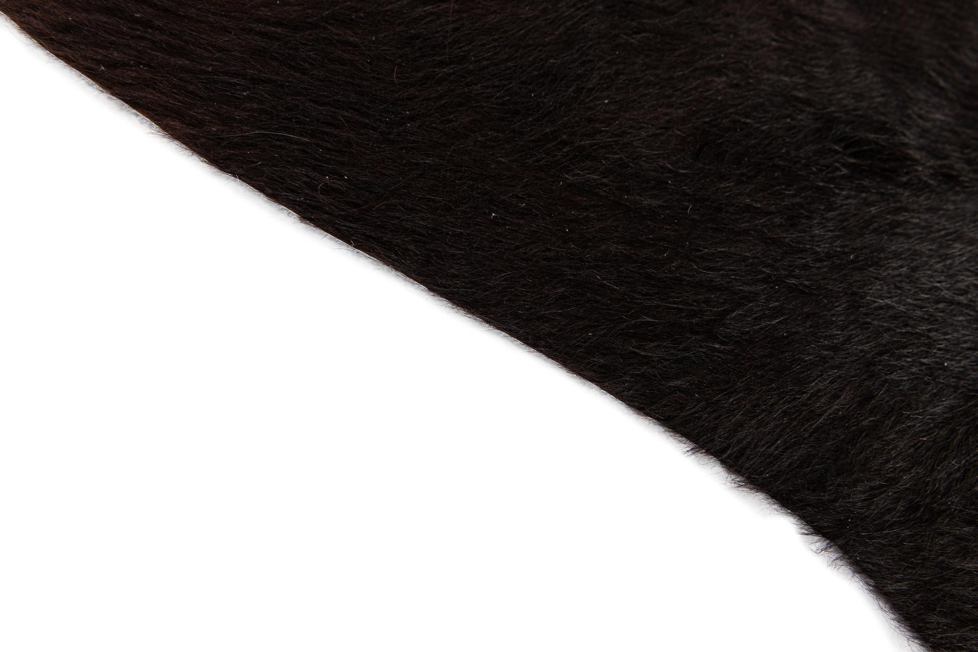 4' 5 x 5' 6 Cowhide Leather Freeform Rug
