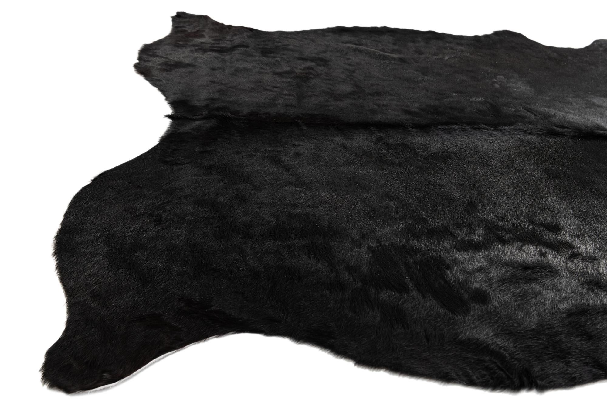 4' 11 x 6' 5 Cowhide Leather Freeform Rug