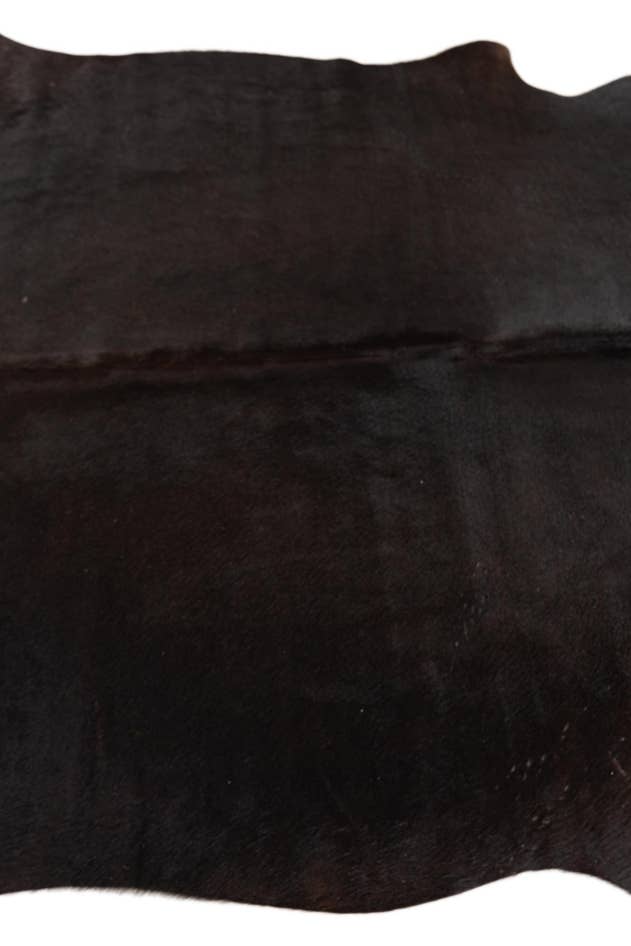 Detail image of 4' 9 x 5' Cowhide Leather Freeform Rug