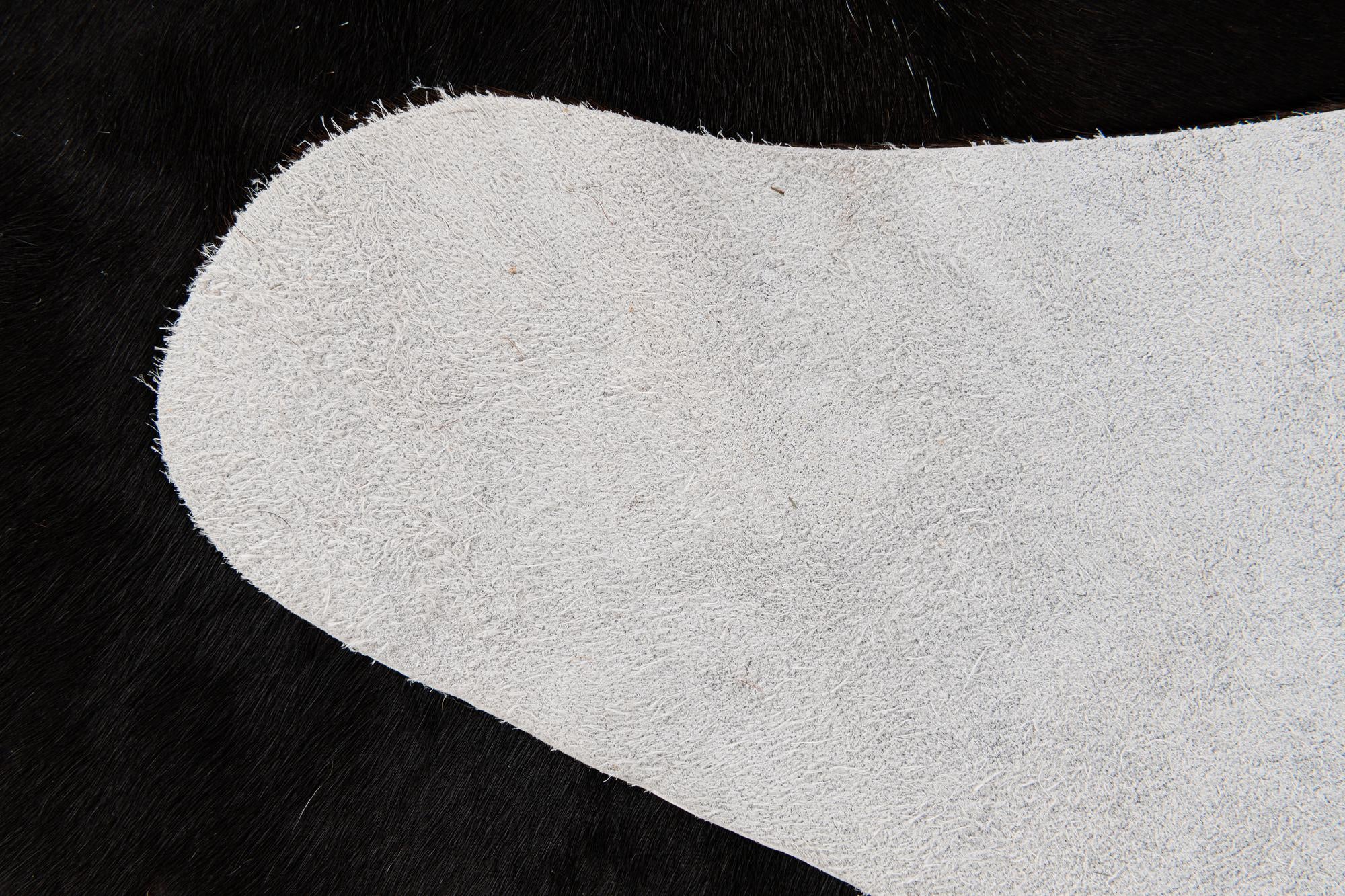 5' 1 x 5' 11 Cowhide Leather Rug