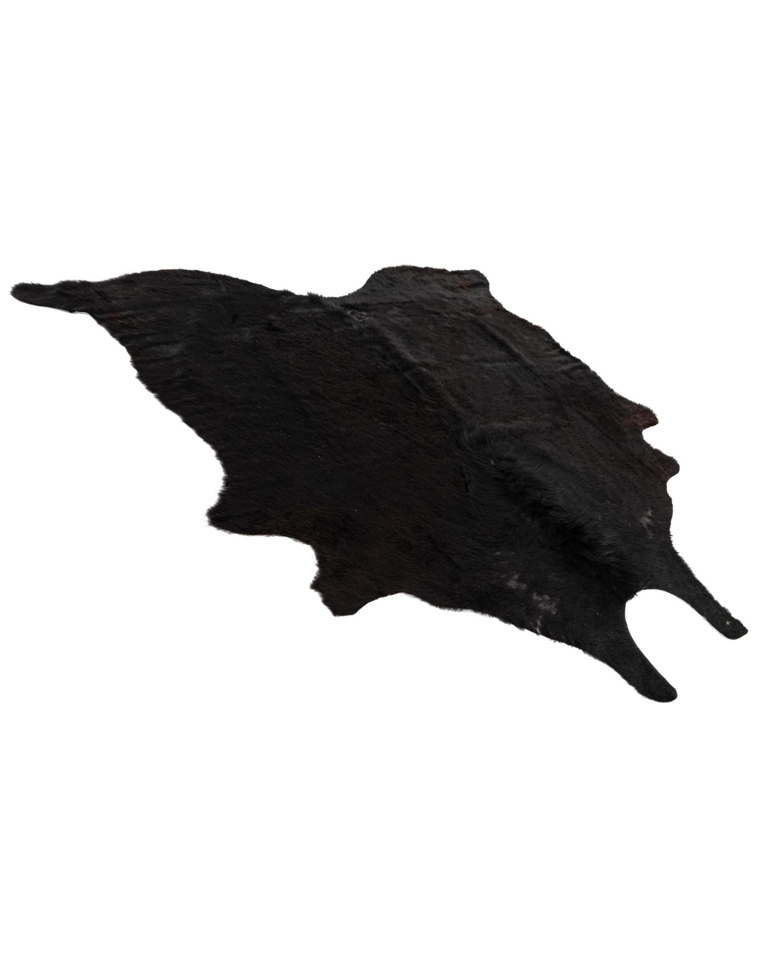 5' 5 x 6' 9 Cowhide Leather Rug