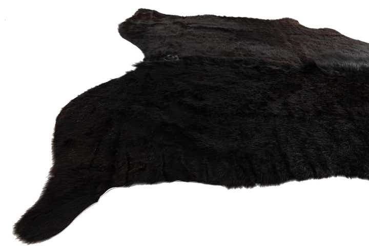 5' 5 x 6' 9 Cowhide Leather Rug
