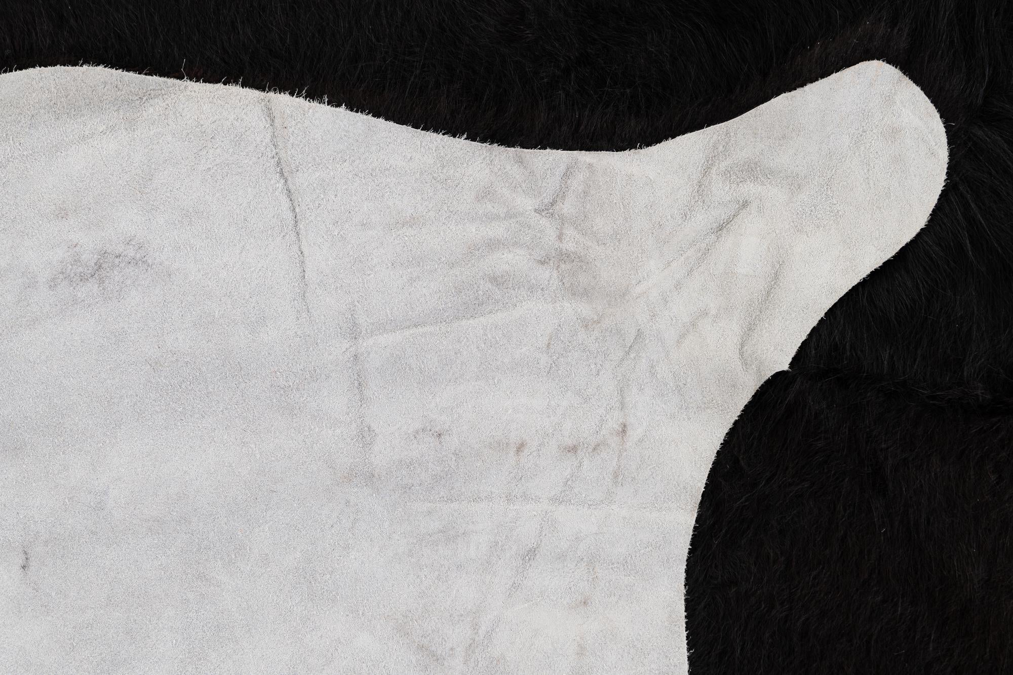 5' 5 x 6' 9 Cowhide Leather Rug