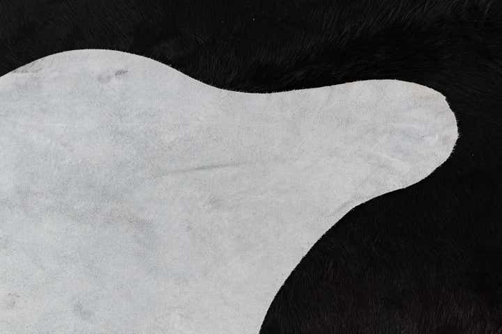 6' 1 x 7' 3 Cowhide Leather Rug