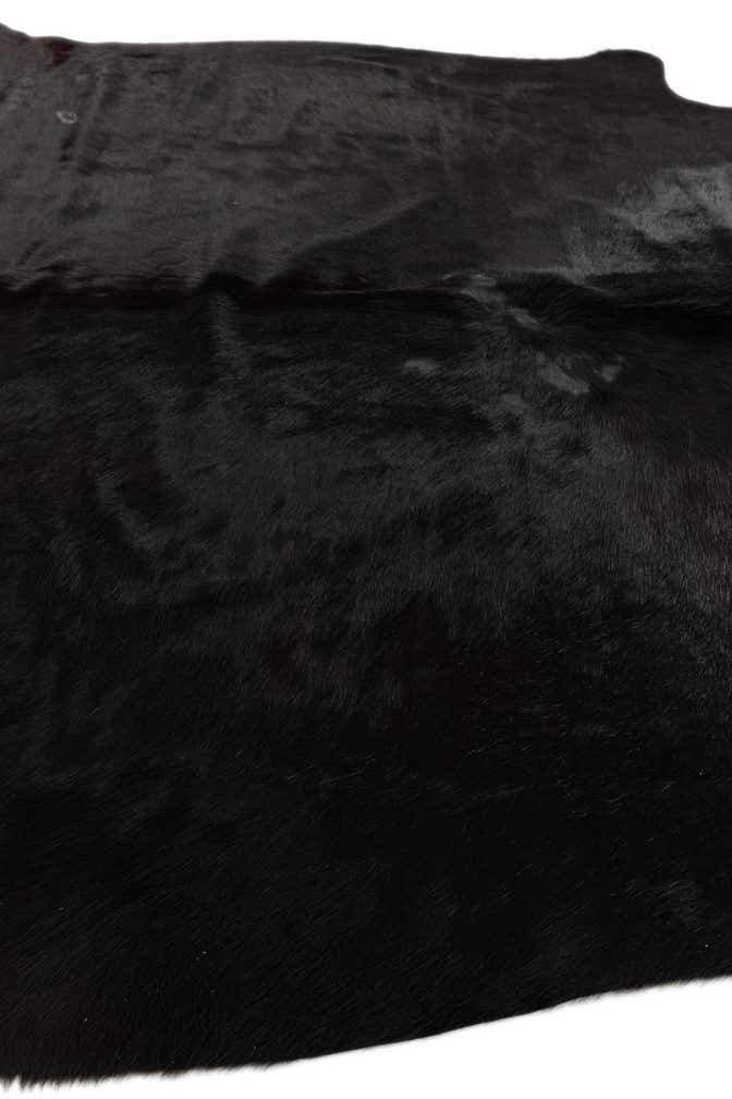 5' 5 x 6' 8 Cowhide Leather Rug