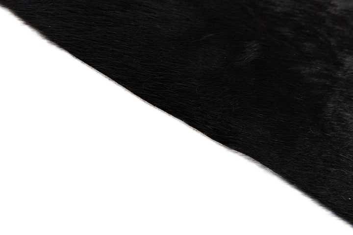 5' 5 x 6' 8 Cowhide Leather Rug