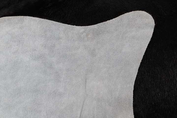 5' 11 x 7' Cowhide Leather Rug