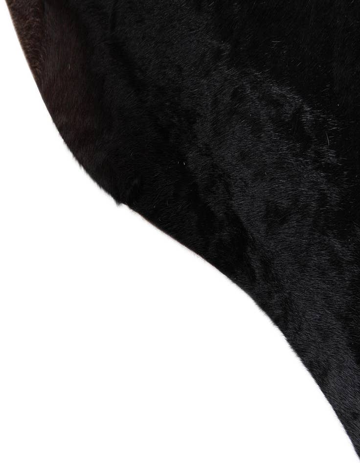 Detail image of 6' 5 x 7' 4 Cowhide Leather Rug