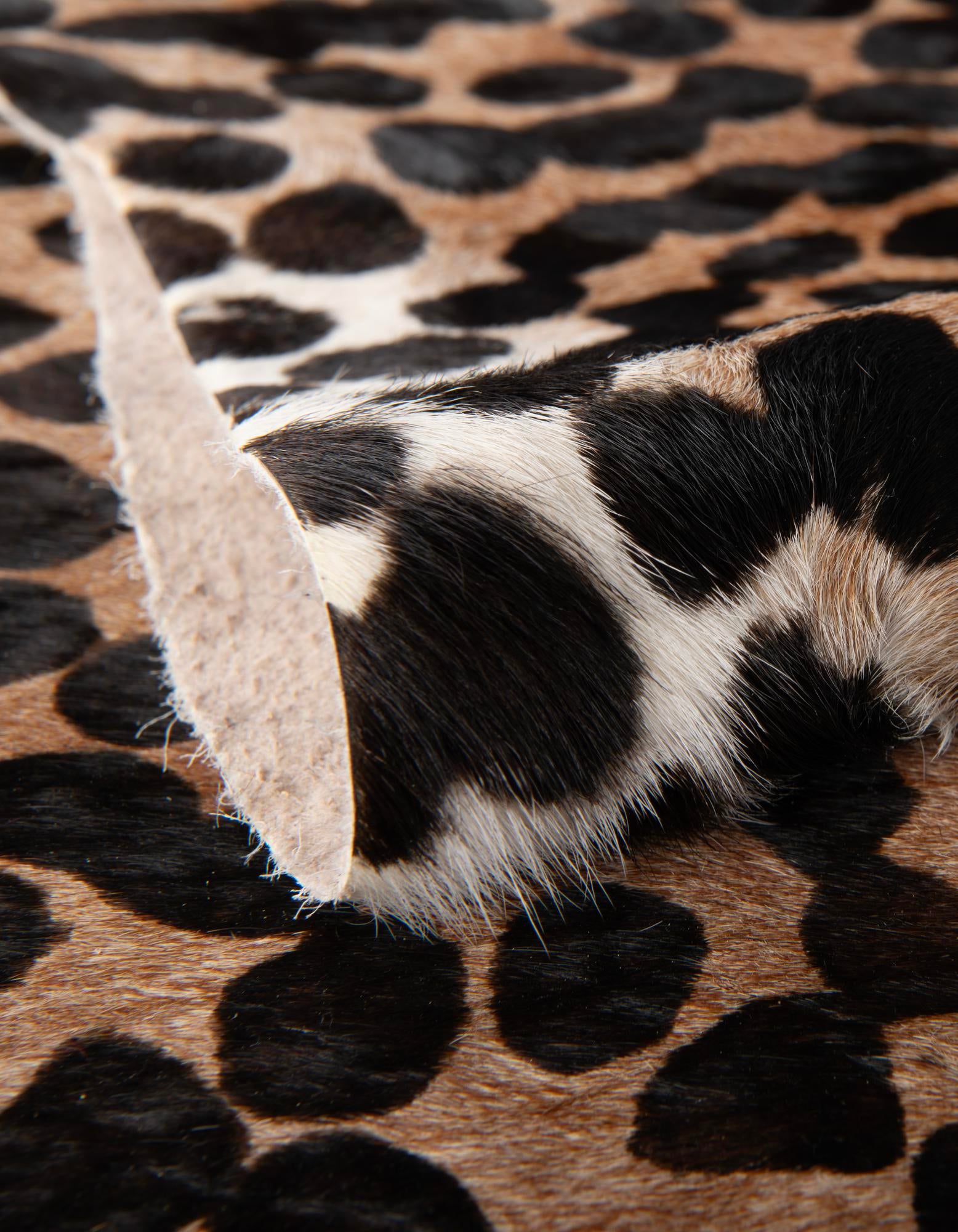5' 7 x 6' 3 Cowhide Leather Rug