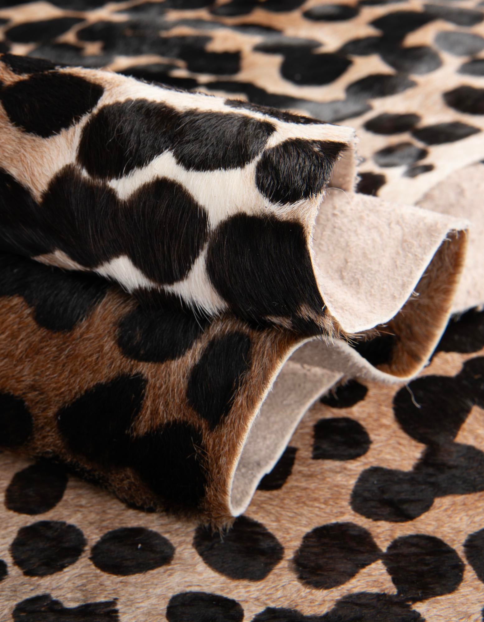 5' 7 x 6' 3 Cowhide Leather Rug
