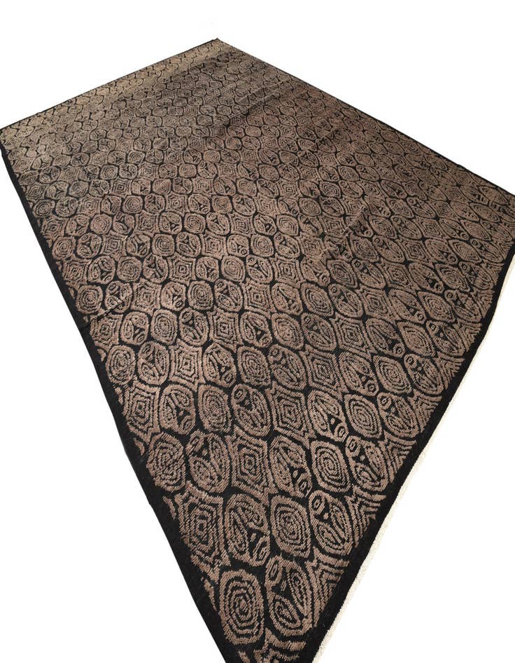 Detail image of 14' 2 x 20' 1  Hand Knotted Darya Wool Rug