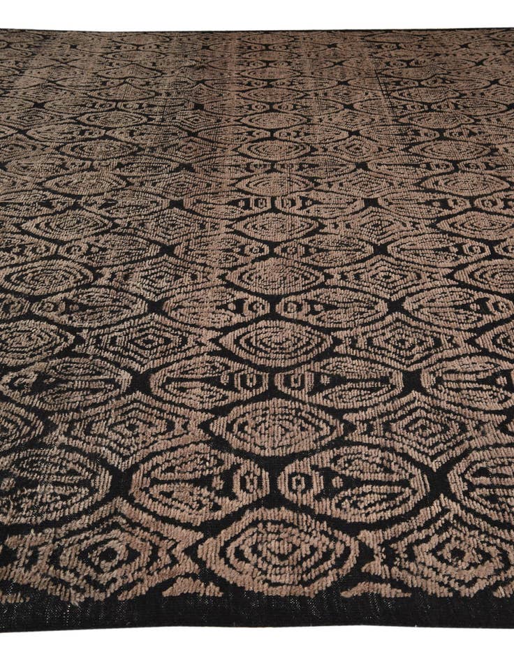 Detail image of 14' 2 x 20' 1  Hand Knotted Darya Wool Rug