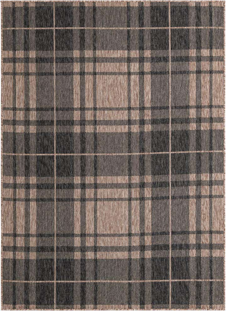5' 3 x 7' Easy-Clean Checkered Indoor / Outdoor Rug