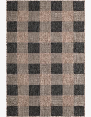 5' 3 x 8' Easy-Clean Checkered Indoor / Outdoor Rug
