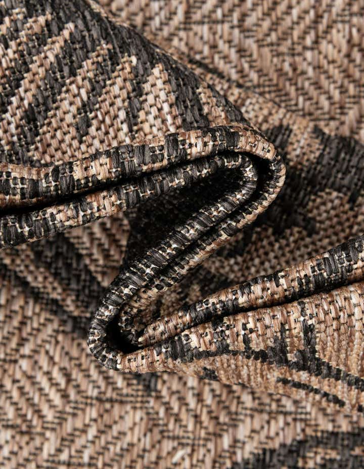 5' 3 x 7' Easy-Clean Coastal Indoor / Outdoor Rug
