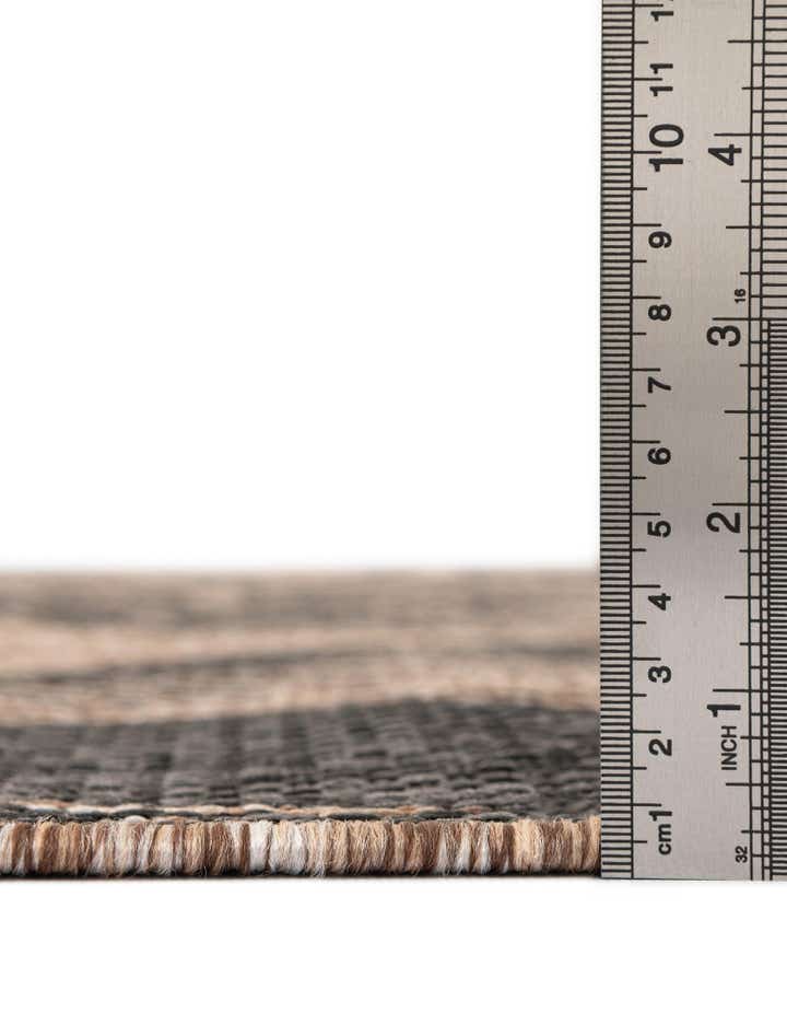 5' 3 x 7' Easy-Clean Coastal Indoor / Outdoor Rug