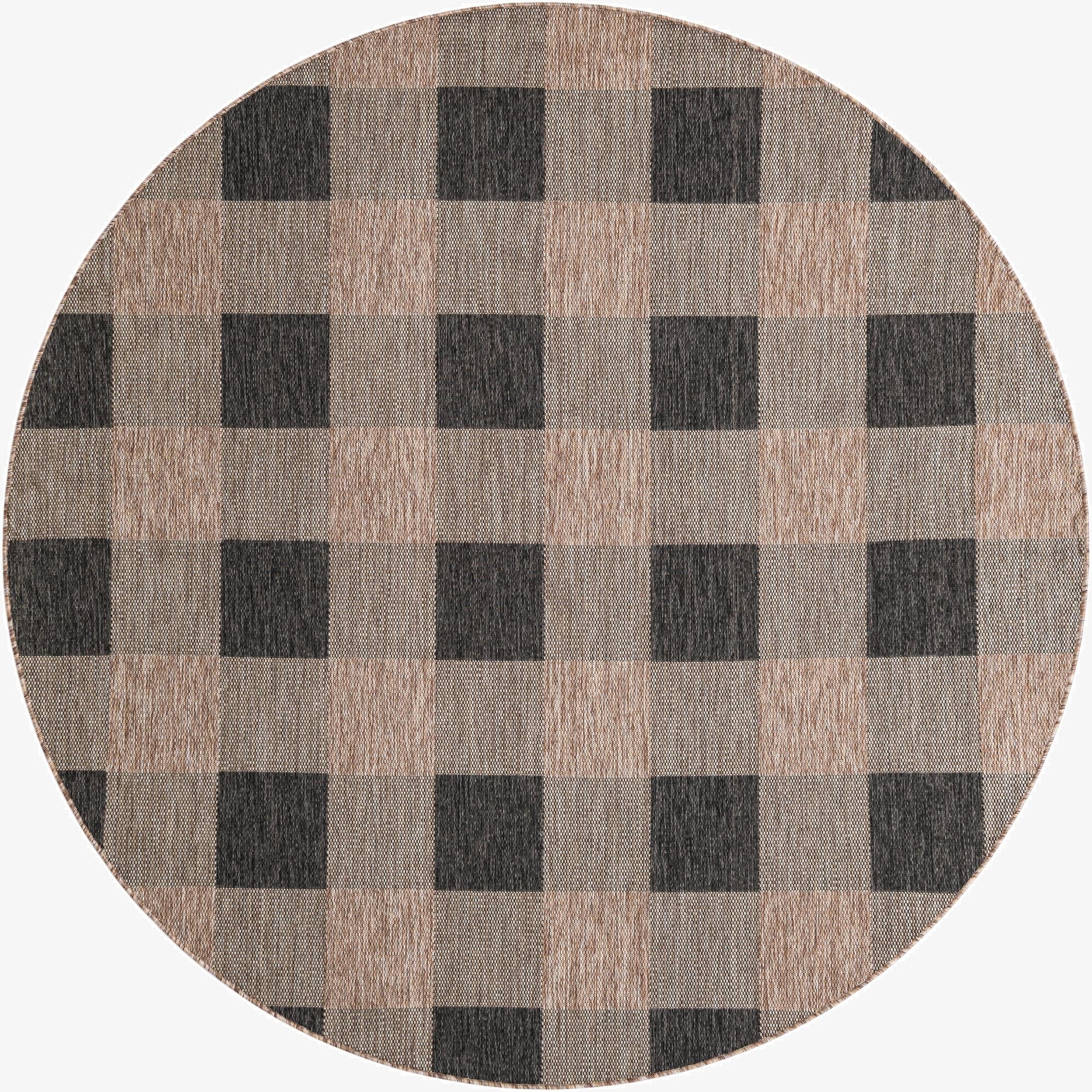 7' 10 x 7' 10  Washable Checkered Indoor / Outdoor Round Rug