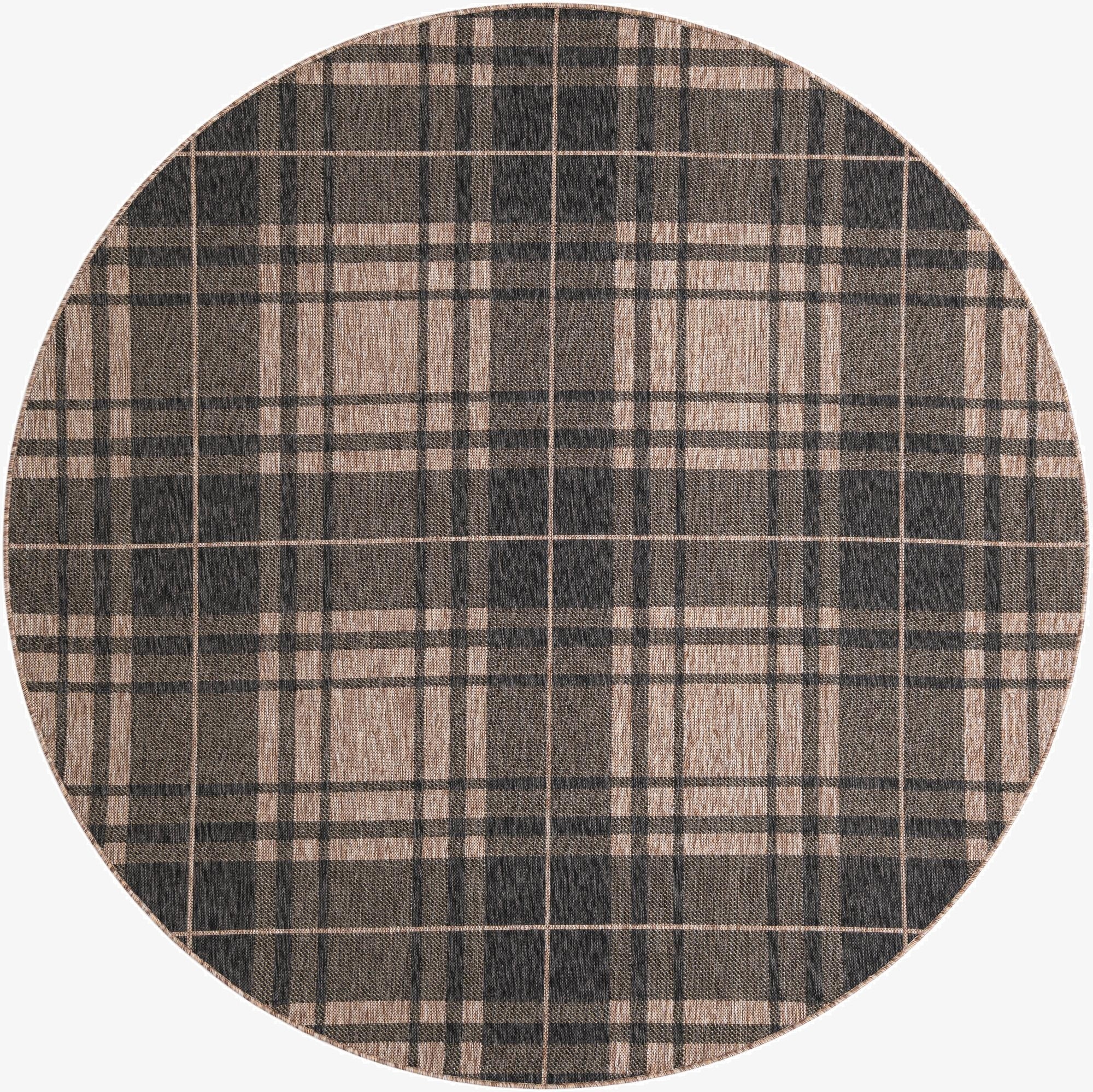 7' 10 x 7' 10  Washable Checkered Indoor / Outdoor Round Rug