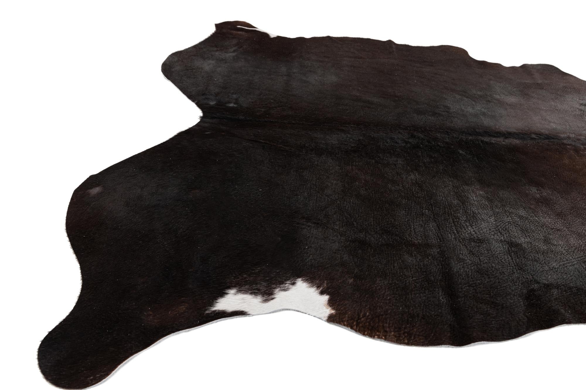 4' 5 x 4' 11 Cowhide Leather Square Rug