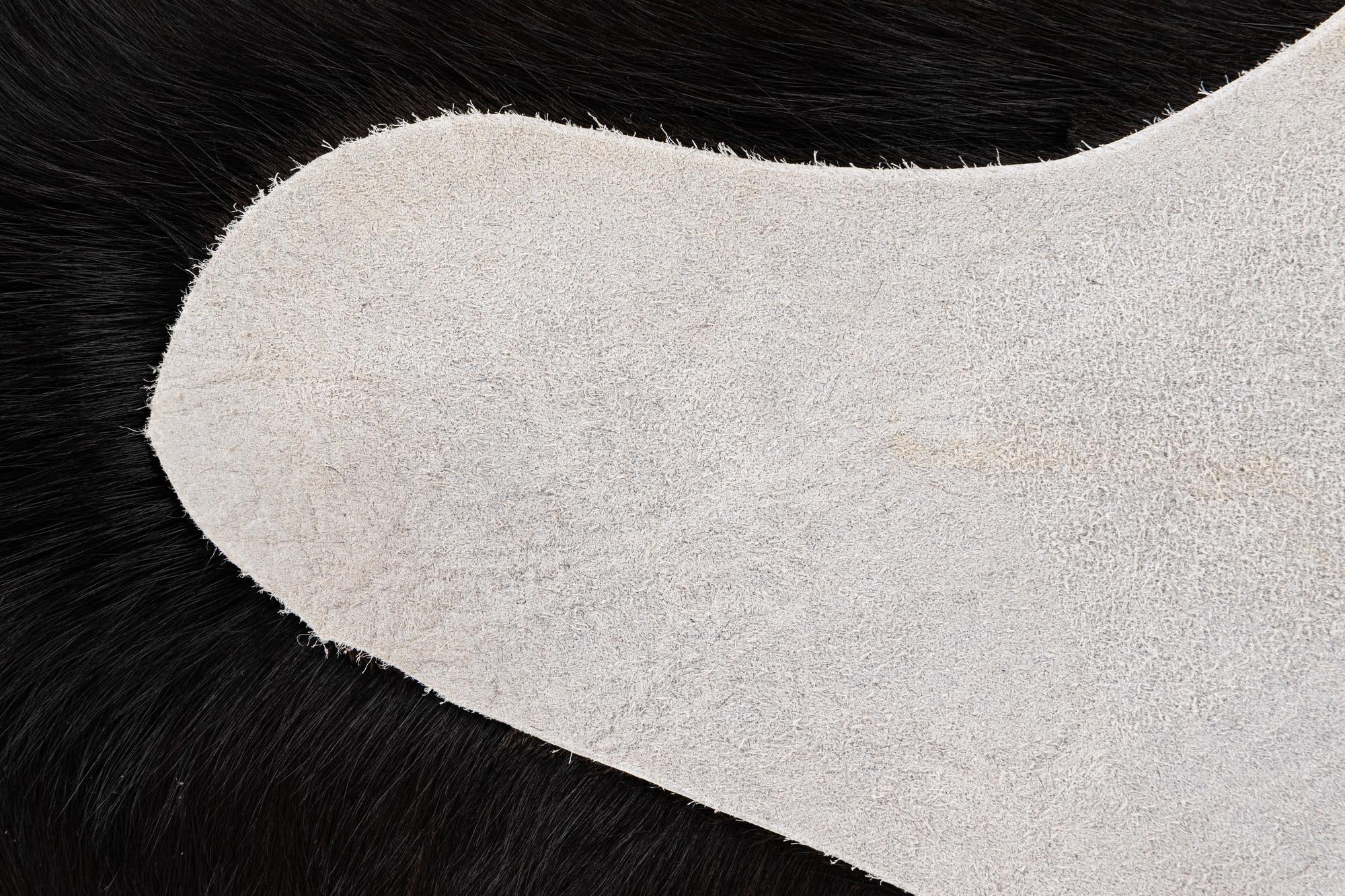 4' 9 x 4' 11 Cowhide Leather Square Rug