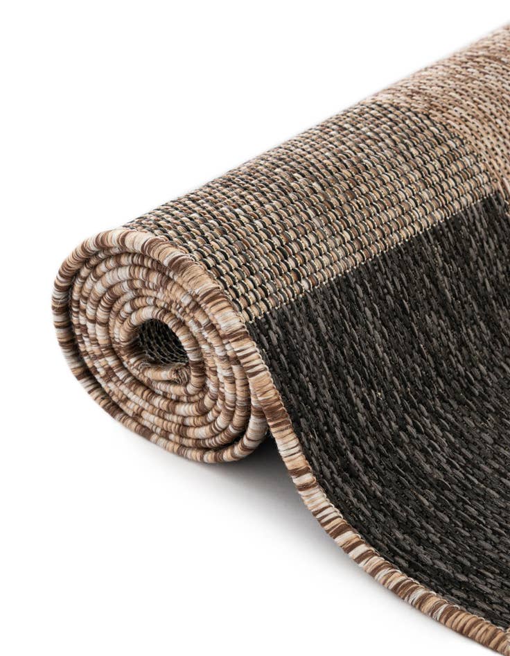 Detail image of 10' x 10'  Washable Checkered Indoor / Outdoor Square Rug