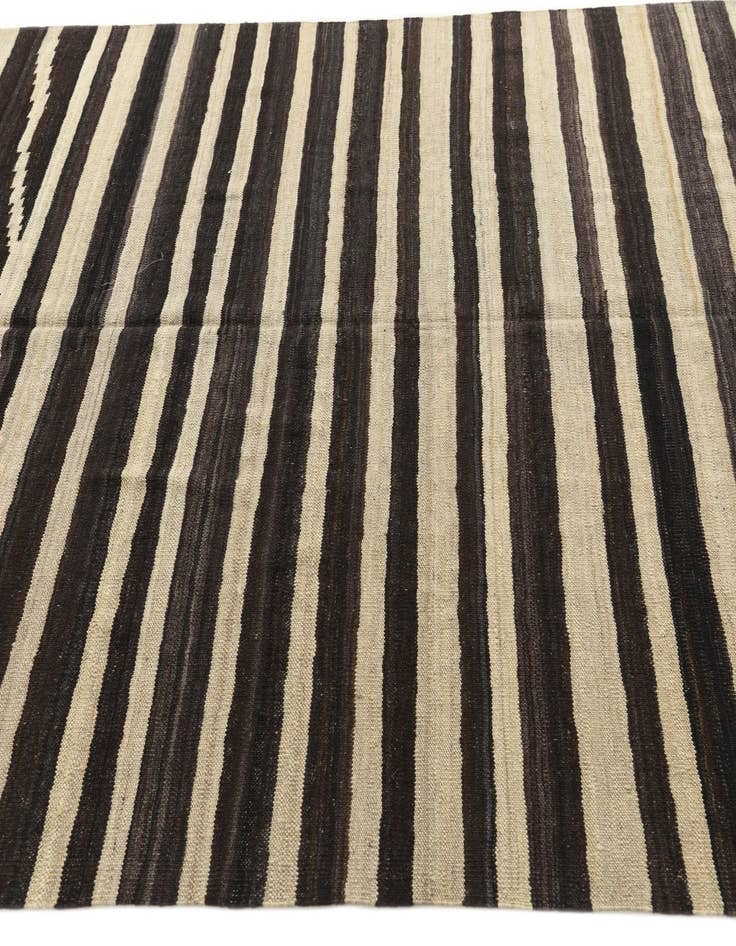 Detail image of 5' 10 x 8'  Hand Woven Kilim Modern Wool Rug