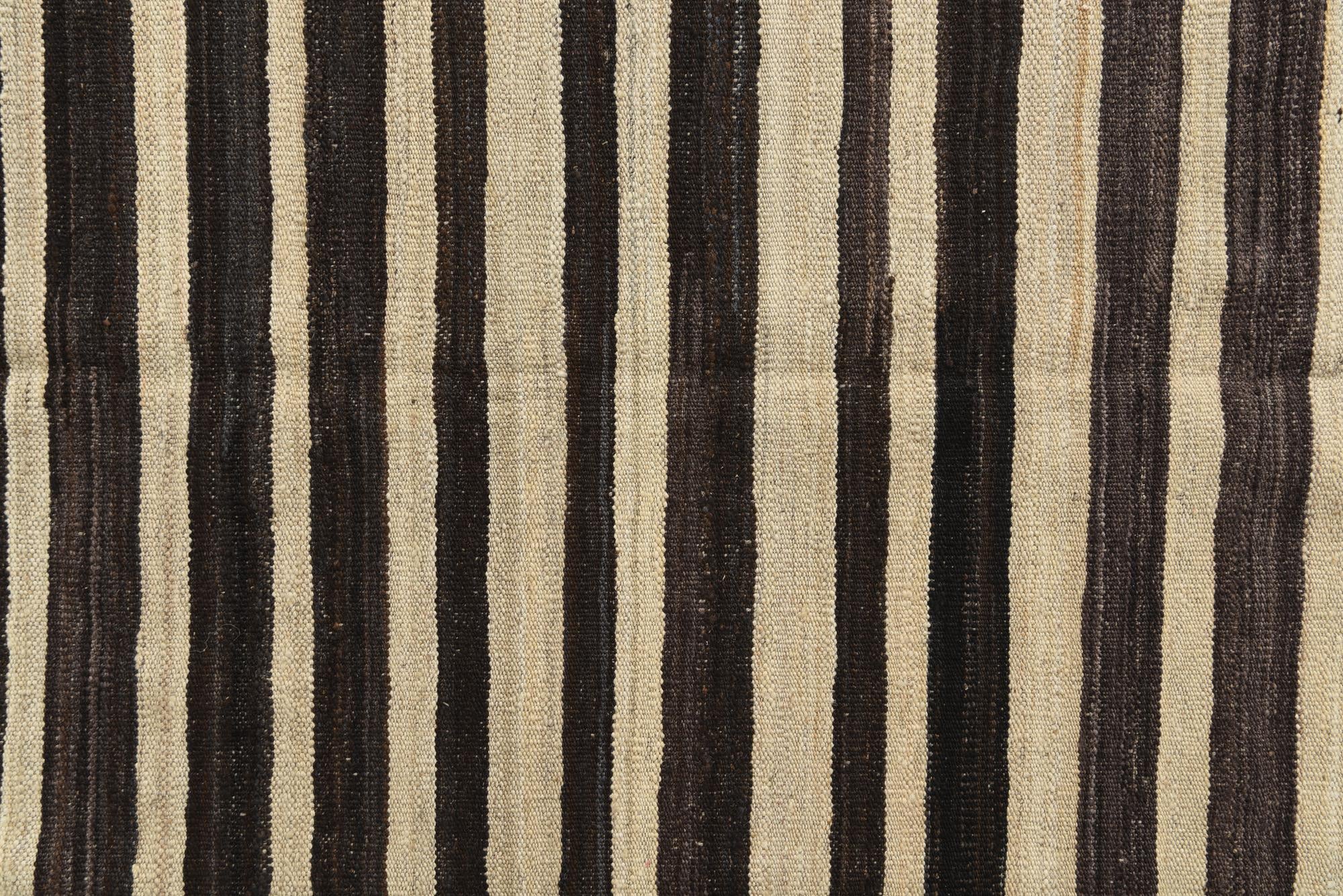 5' 10 x 8' Hand Woven Kilim Modern Wool Rug