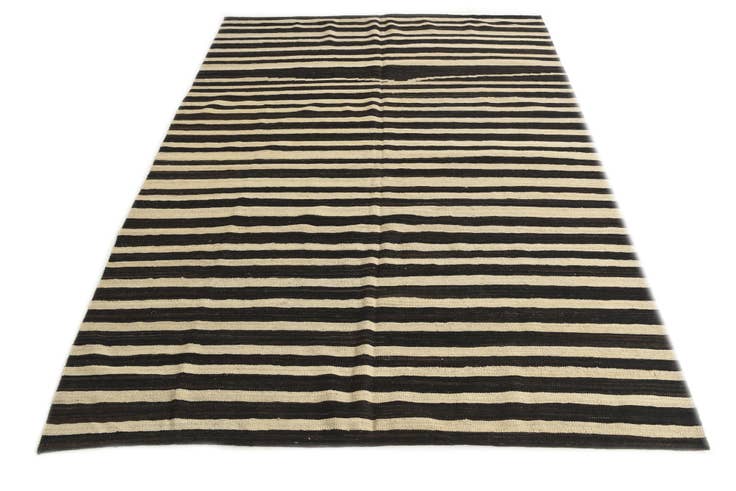Detail image of 5' 10 x 8' Hand Woven Kilim Modern Wool Rug