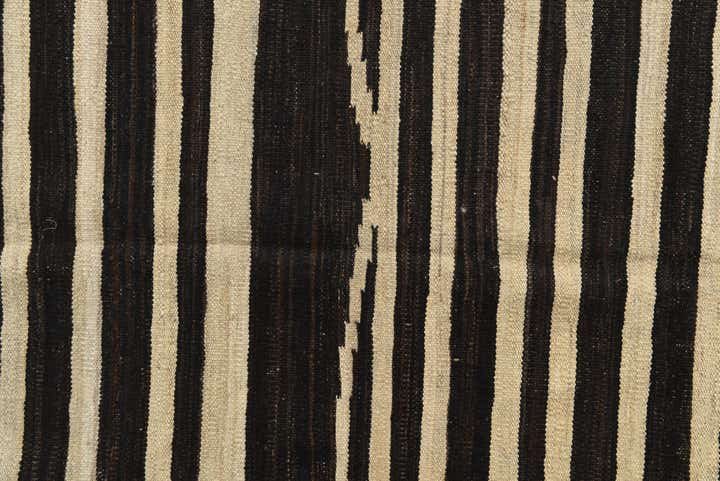 5' 10 x 8' Hand Woven Kilim Modern Wool Rug