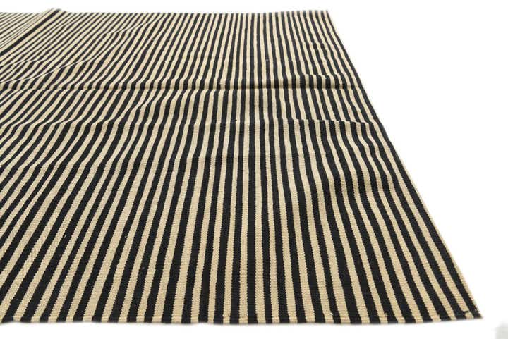 5' 7 x 7' 10 Hand Woven Kilim Modern Wool Rug