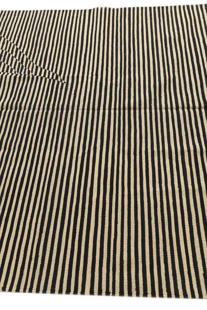 5' 7 x 7' 10 Hand Woven Kilim Modern Wool Rug