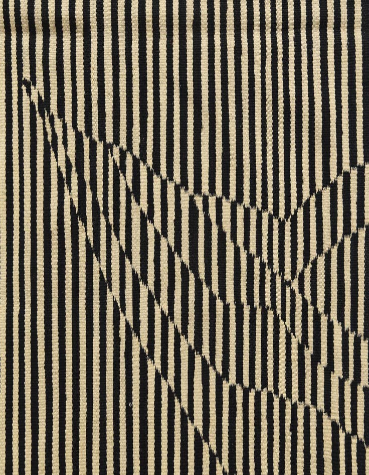 Detail image of 4' 7 x 7' 10  Hand Woven Kilim Modern Wool Rug