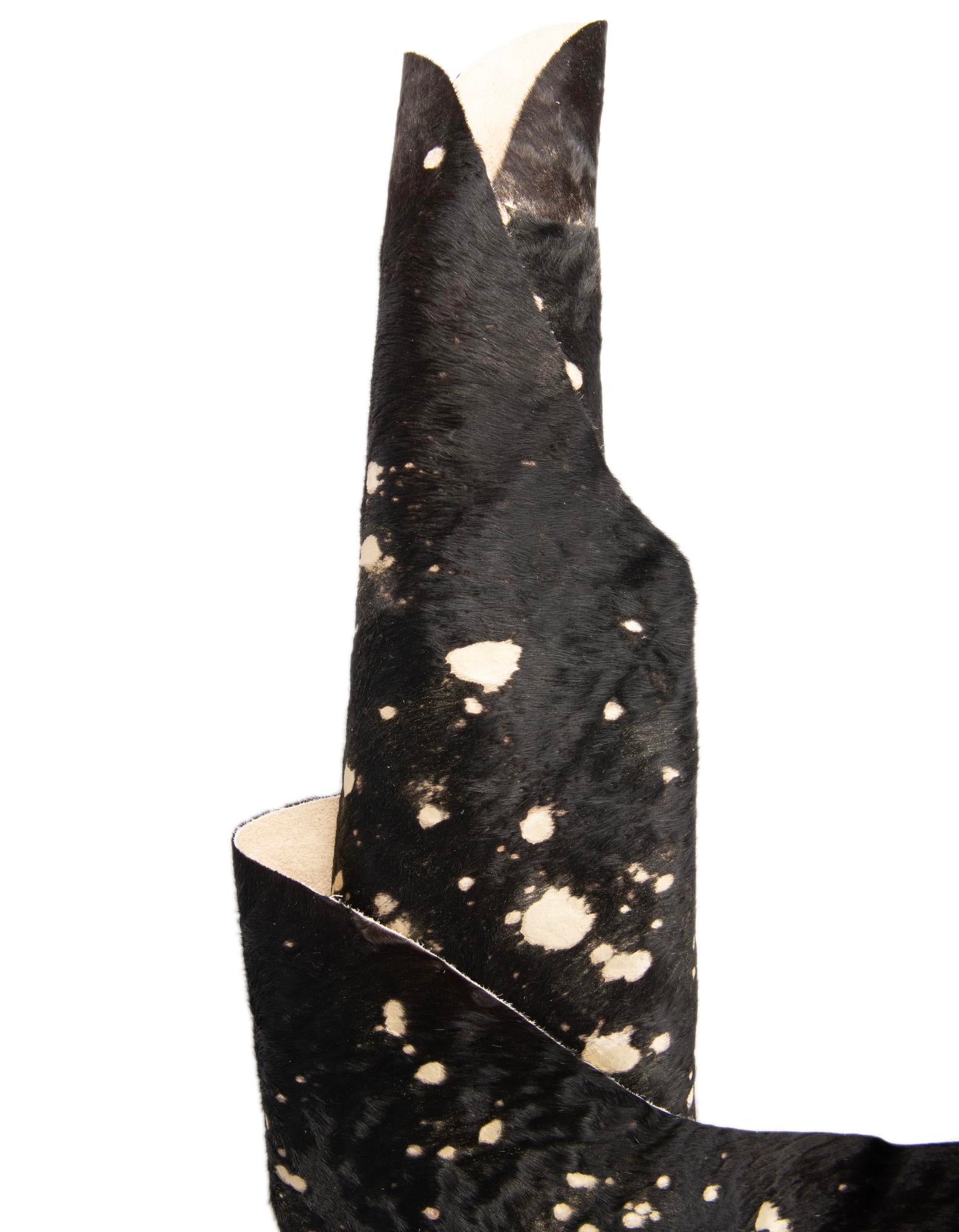 5' 7 x 6' 3 Cowhide Leather Rug