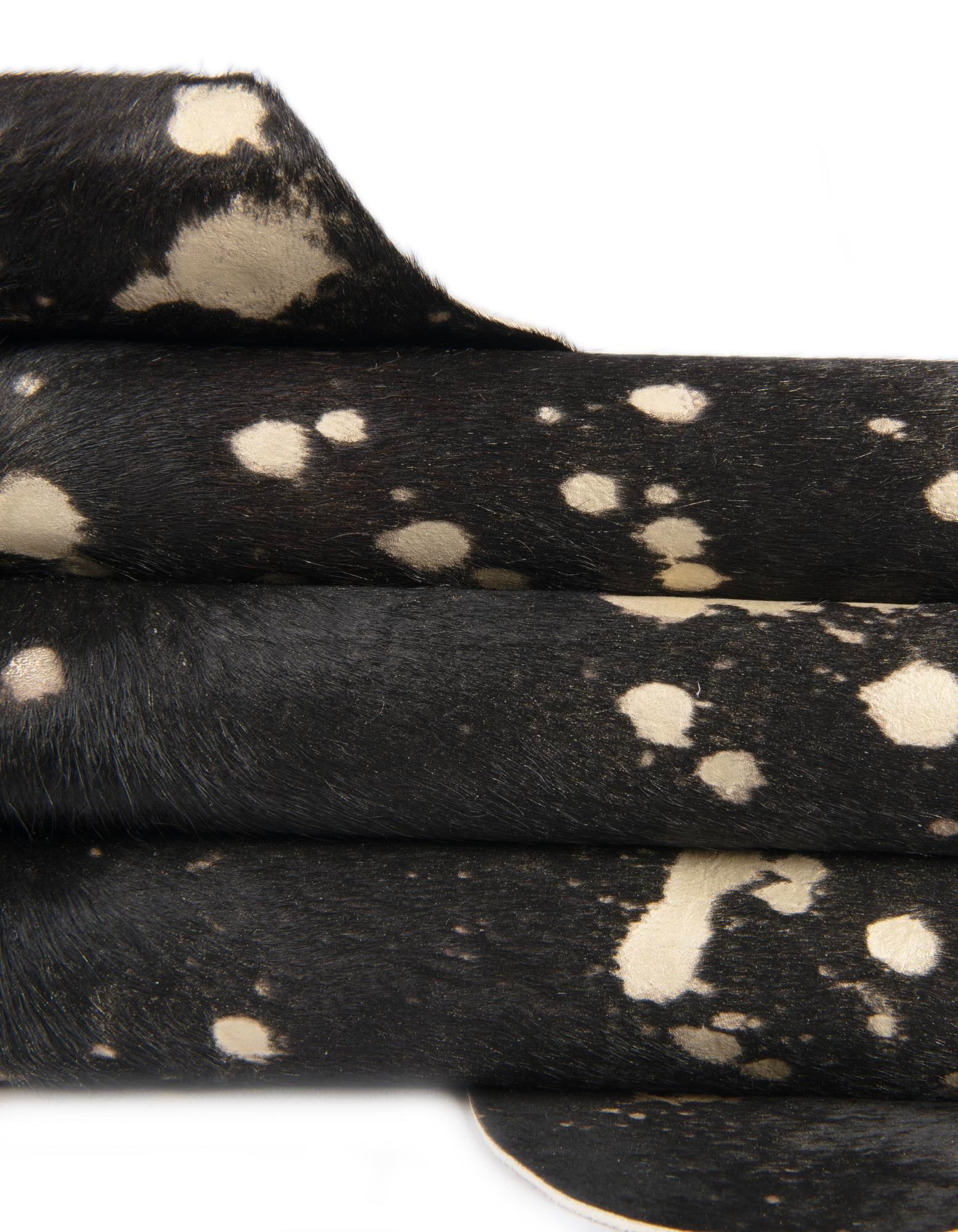 5' 7 x 6' 3 Cowhide Leather Rug
