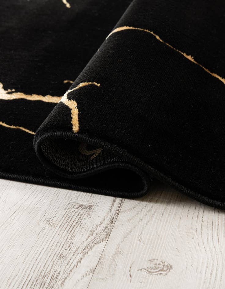 Detail image of 10' x 10' Vogue Geo Round Rug