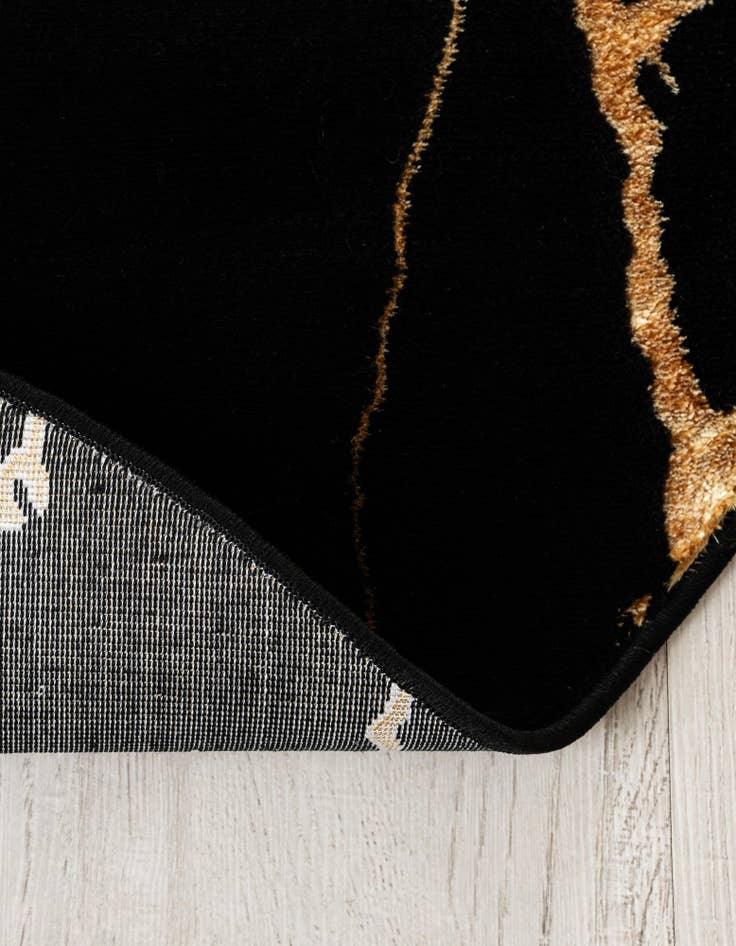 Detail image of 10' x 10' Vogue Geo Round Rug