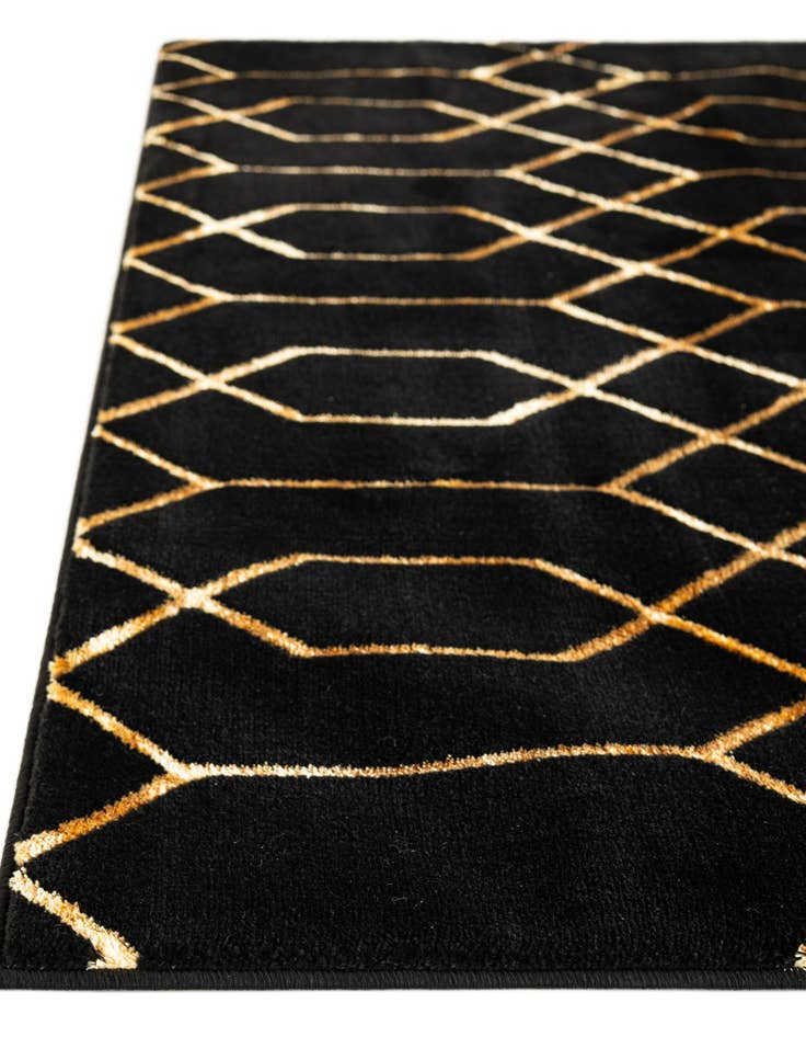 Detail image of 2' 7 x 12' Marilyn Monroe™ Glam Trellis Runner Rug
