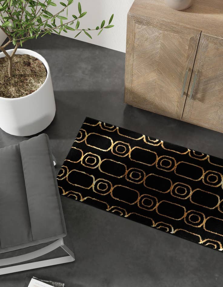 Detail image of 2' x 6' Vogue Geo Runner Rug