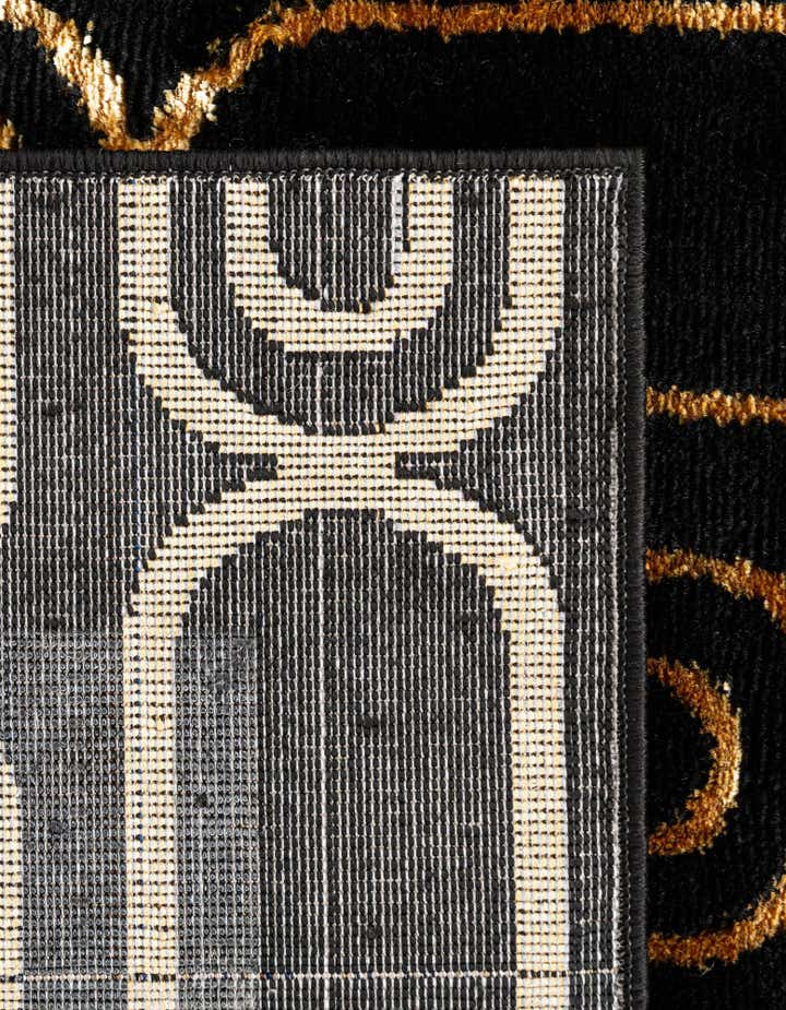 7' 10 x 7' 10 Vogue Geo Square Rug