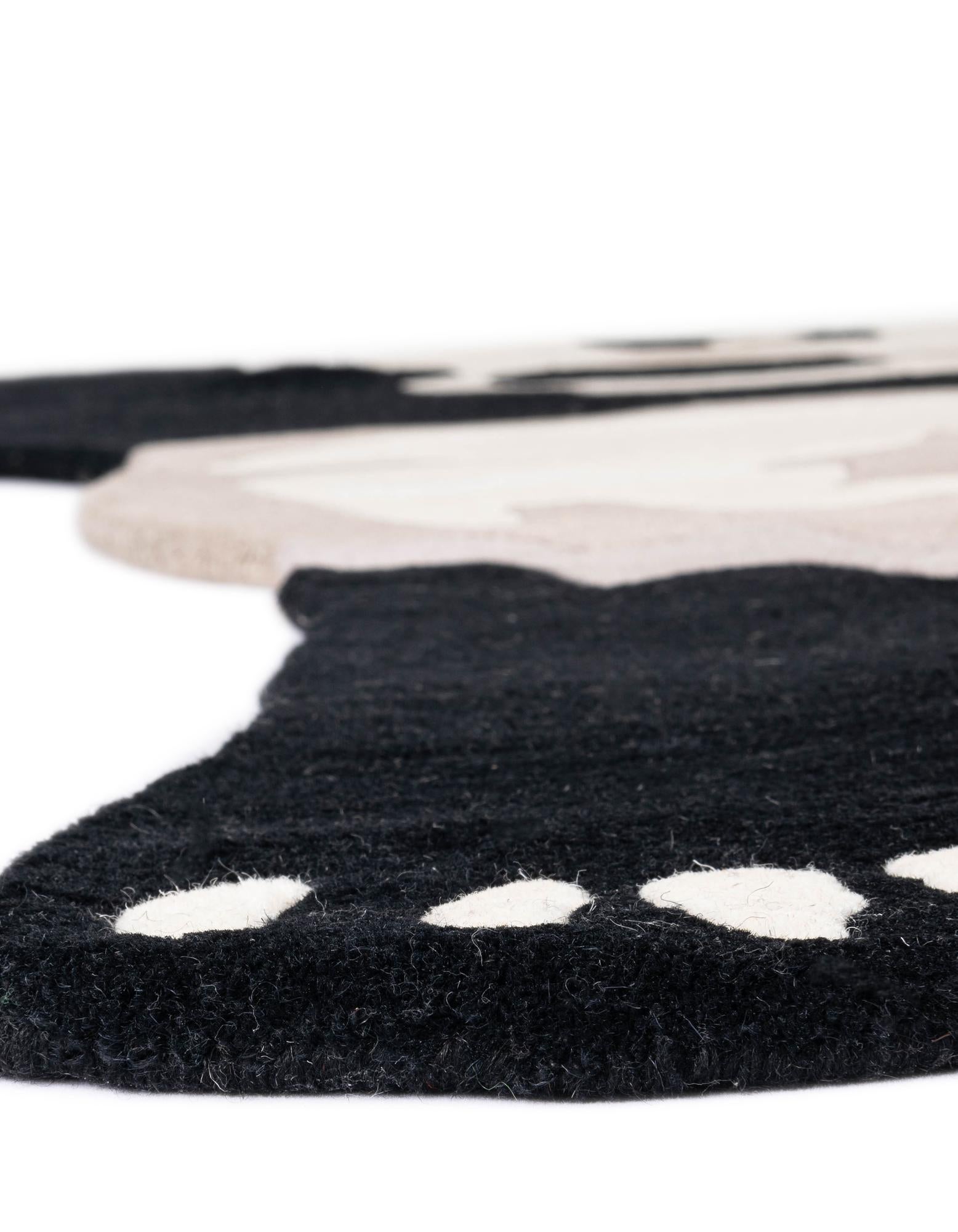 2' x 3' 1 Playtime Kids Wool Freeform Rug