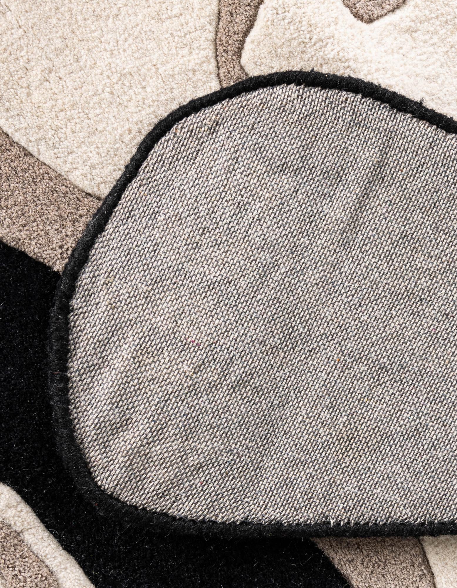 2' x 3' 1 Playtime Kids Wool Freeform Rug