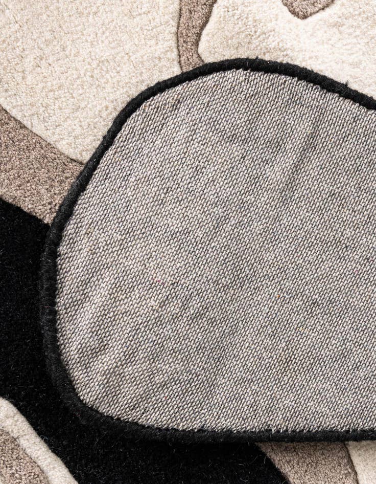 Detail image of 5' 1 x 7' 1 Playtime Kids Wool Freeform Rug