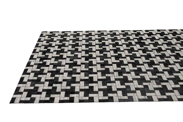 5' 2 x 8' 1 Cowhide - Patchwork Rug