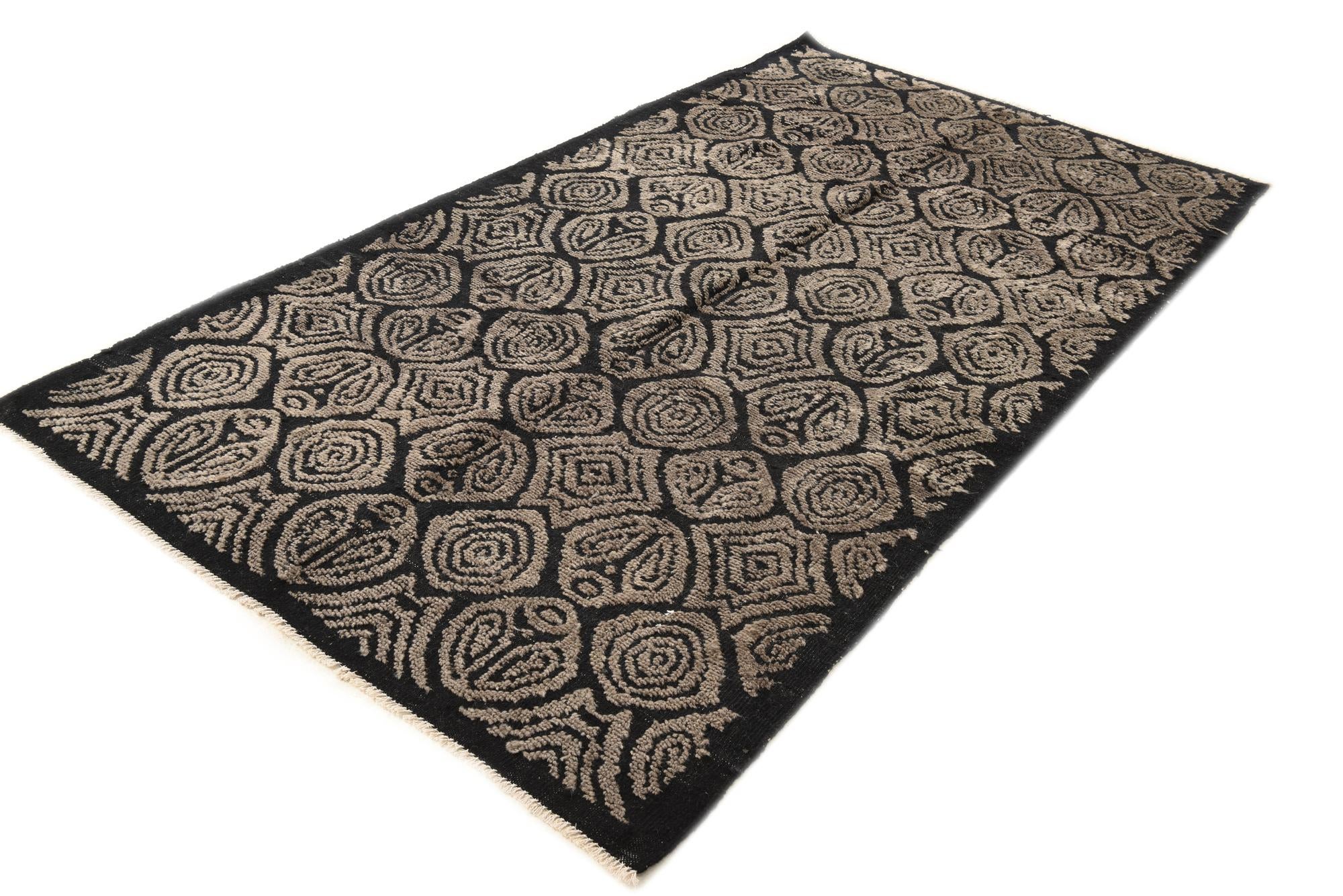 5' 4 x 9' 11 Hand Knotted Darya Wool Rug